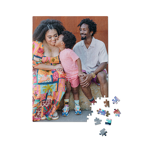 photo puzzle with picture of mother, father, and son
