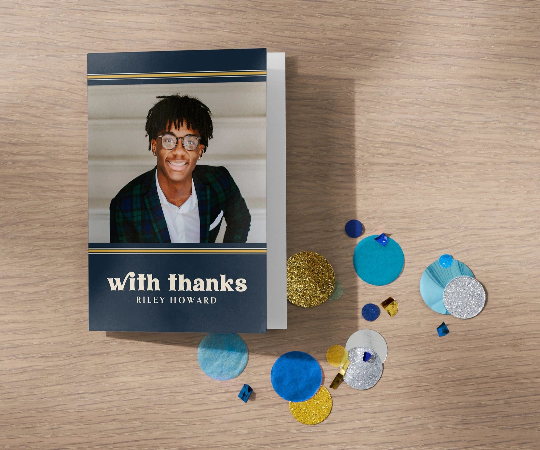 graduation thank you card with photo of student